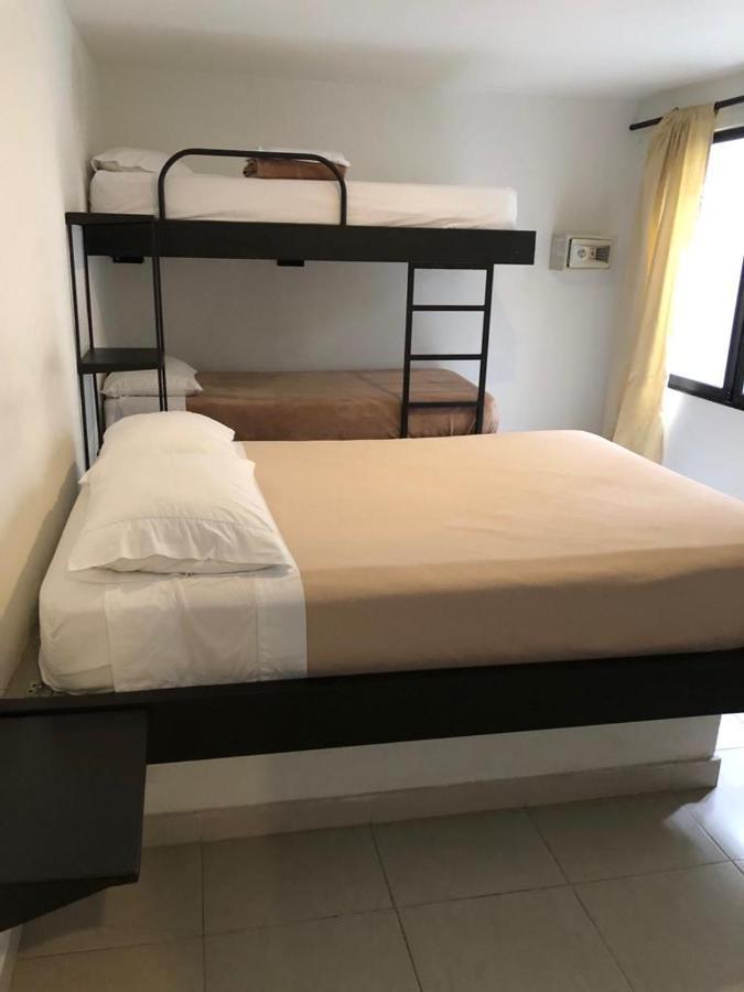 Casa Kiwi Hostel Medellín Esterno foto
